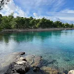 Bayview Haven * Milna (Brac)