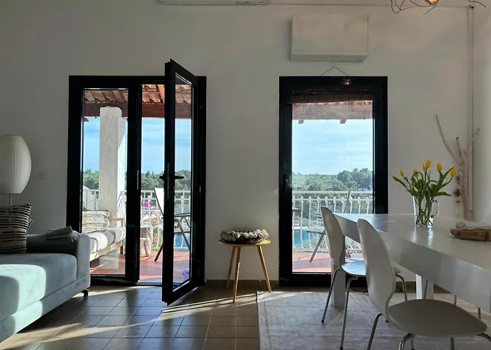 아파트 Bayview Haven