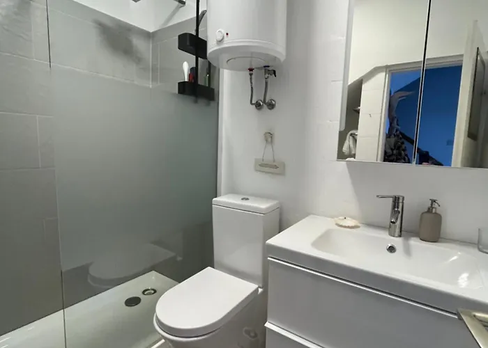 Bayview Haven 아파트 밀나