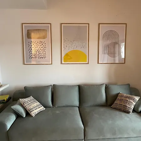 Bayview Haven Apartment *